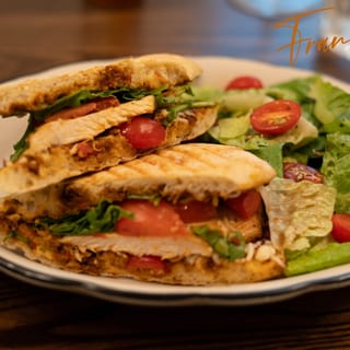 Panino Chicken Caprese